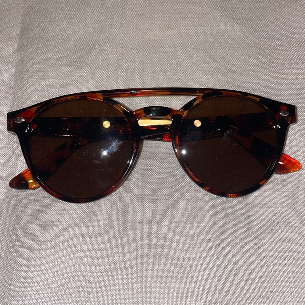 Tortoise Print Sunglasses